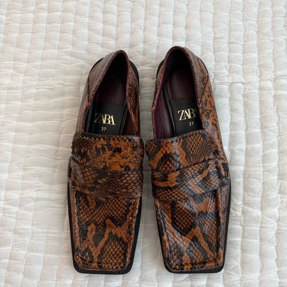 Zara Shoes - Zara Square Toe Brown Faux Snake Print Loafers
